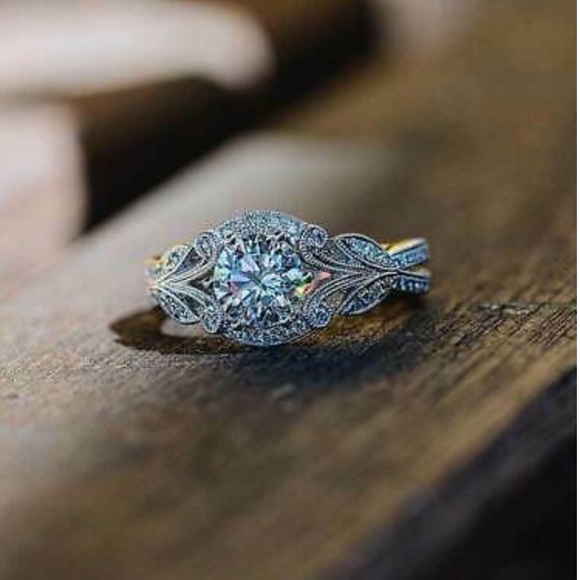 NEW Stamped 925 Silver Ring - Picture 2 of 8